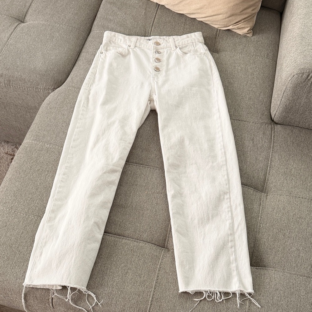 Zara Women's Cream Straight Leg Jeans